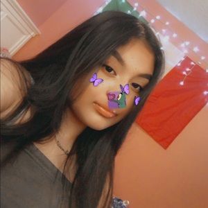 Meet your Posher, Daniela